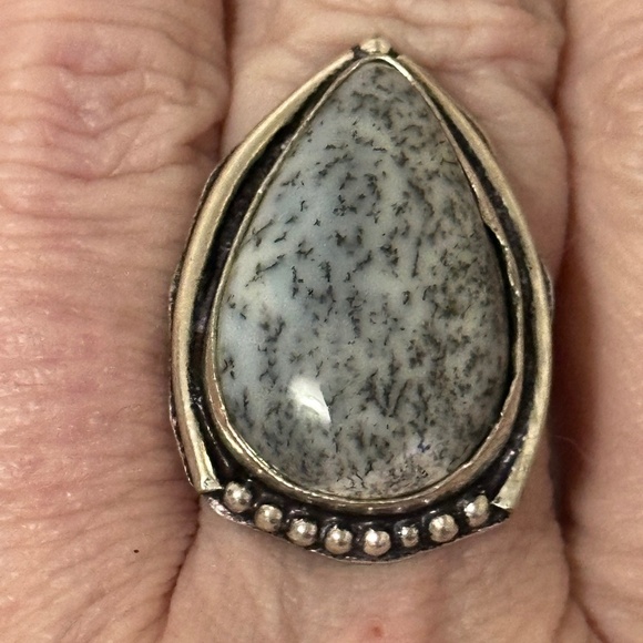 Sterling silver plated teardrop Dendritic agate ring, Gray - Picture 1 of 13